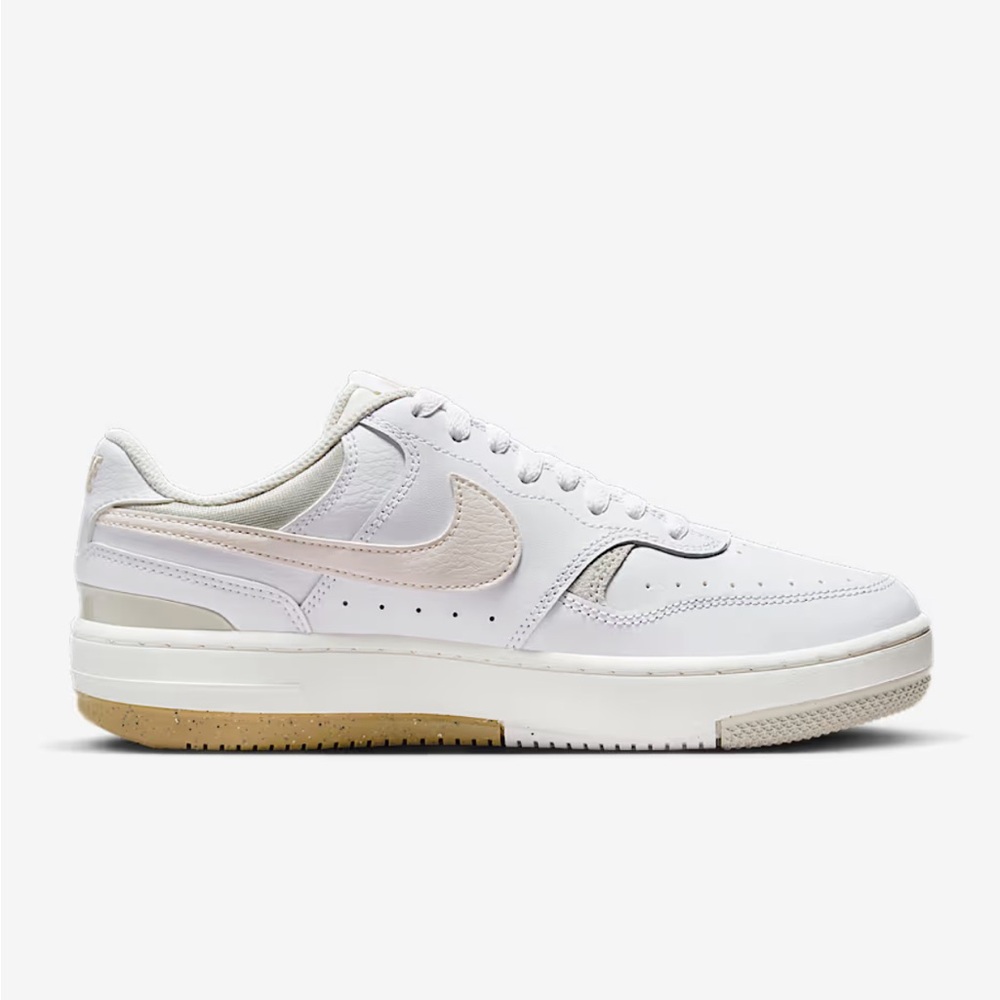 Nike Gamma Force White/Phantom-Light Bone size womens 6